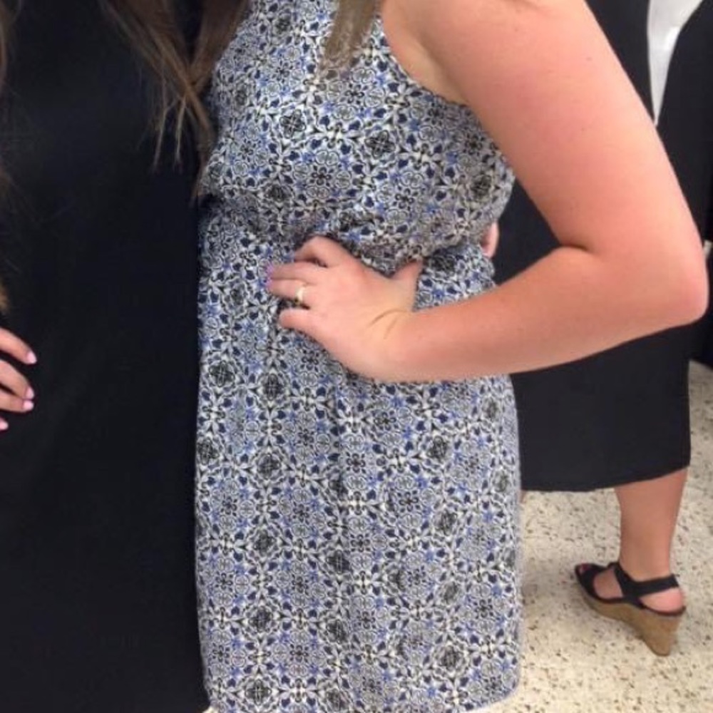 Pattern dress - Picture 9 of 10